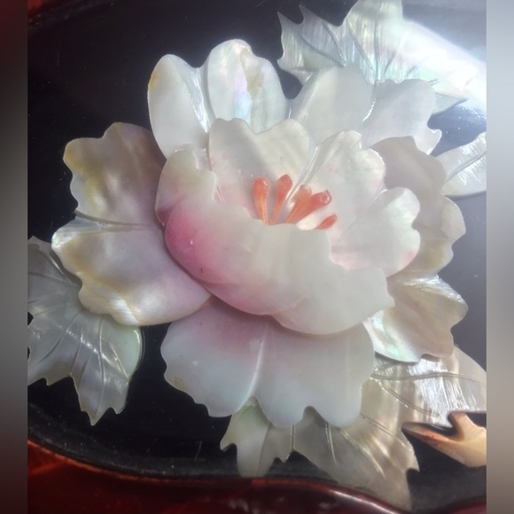 Brown Lacquer with Gold Latch and Mother of Pearl Shadow Box Top Red Inside - Picture 9 of 12